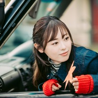 亡くなった弟の恋人・亜子“福原遥