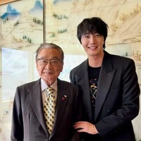 俳優チョン・イル、デビュー作で共演した故イ・スンジェさんを悼む「愛しています、おじいちゃん」 画像