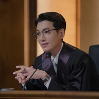 Netflix配信『プロボノ』主演チョン・ギョンホ、医師、講師の次は弁護士！撮影が「楽だった」理由は？ 画像