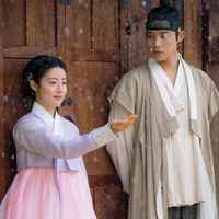 “初回からキス”で話題！U-NEXT配信の時代劇『愛する盗賊様よ』が好スタート！