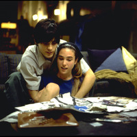 愛し合う男女が待ち受けるトラウマ必至の地獄へと続く序章『レクイエム・フォー・ドリーム 4Kリマスター』本編映像解禁 画像