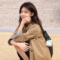 『奇皇后』『カーテンコール』ハ・ジウォンが46歳で大学新入生に!?　初の単独ウェブバラエティで現役大学生とガチ交流