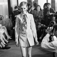 60年代を象徴する“ミニの女王”捉える『ツイッギー』ポール・マッカートニーらが魅力語る本編映像 画像