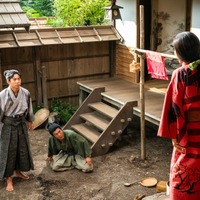 「平和な木下家が崩れていく」…人質となる宮澤エマ“とも”の子に視聴者から嘆きの声続々、「豊臣兄弟！」16話