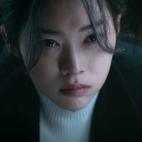 ただの悪役じゃない！Netflix『ワンダーフールズ』女優チョン・イソ、涙を誘う繊細な演技で視聴者を虜に
