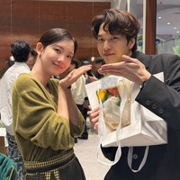 『賢い医師生活』シン・ヒョンビン、百想芸術大賞でのハプニングを救ってくれたユ・ジェピルと温かな再会【PHOTO】