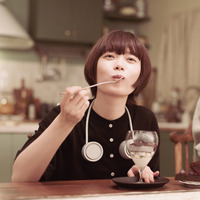 杉咲花＆多部未華子がもぐもぐパフェタイム「クロエマ」特別映像が公開 画像