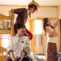 松本穂香＆小林聡美＆森田望智ら、“和”川口春奈を支えた家族や闘病仲間『ママがもうこの世界にいなくても　私の命の日記』場面写真入手