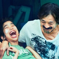 宮藤官九郎が見せた“親子”としての説得力『時には懺悔を』で描く“豊かな愛の形”