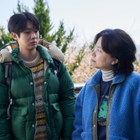 母子が囲む涙の食卓で、謎の数字が見え始めた…11月公開の映画『あな母（略）』本編の重要シーンを解禁！ 画像
