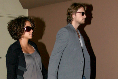 41歳のハル・ベリー、9歳年下の恋人との間に女児誕生！ 画像