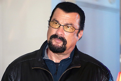 スティーヴン・セガール、『エクスペンダブルズ』のメンツが嫌い！ 画像