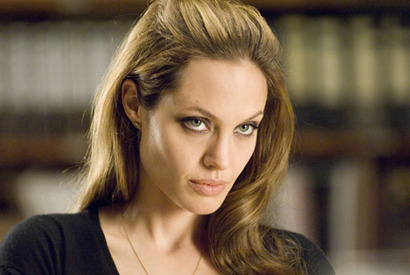 『ウォンテッド』3連休先行上映で4億5千万円超の大ヒットスタート！ 画像