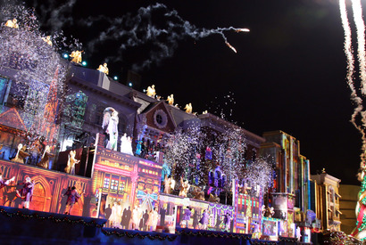 【USJ体験速報レポ】4年連続ギネス世界記録認定の巨大ツリー点灯！「クリスマス・イベント」スタート 画像