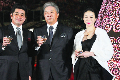 “世界一の山崎”シェリーカスクで伊集院静＆工藤公康＆井川遥が乾杯！　ウイスキーアワード開催 画像