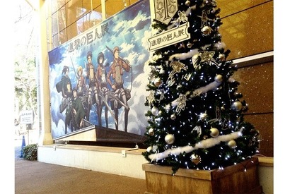 12月25日はリヴァイ兵長誕生日！　「進撃の巨人展」に誕生ケーキを展示 画像
