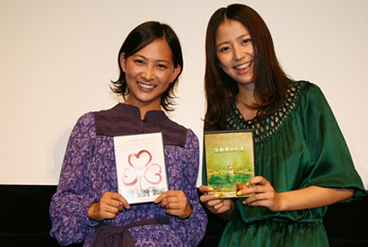 長澤まさみ、谷村美月の“大切なもの”とは？　「ROBOT」新作DVDをお披露目 画像