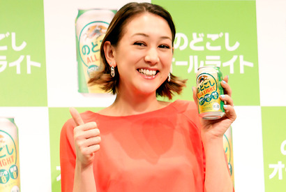 SHELLY、結婚1周年で大のろけ…子作りは「いつでもオーライ！」 画像