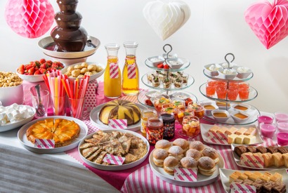 【3時のおやつ】イケアでバレンタイン期間限定のスイーツビュッフェを開催！ 画像