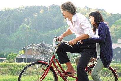 向井理、榮倉奈々より伊賀牛にメロメロ!? 三重県ロケを満喫『娚の一生』 画像