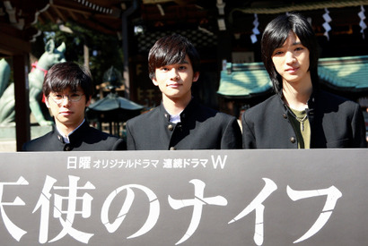 村上虹郎、“最年少”清水尋也に「ついていった」 最旬俳優3人がドラマ「天使のナイフ」撮影を述懐 画像