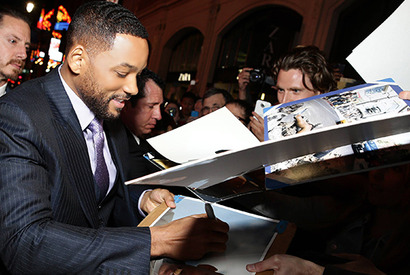 ウィル・スミス、ファンの前で問題発言!?「いつもBIGな詐欺をやりたい」 画像