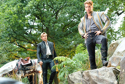 【特別映像】イケメン王子兄弟が切ない恋自慢!? 『イントゥ・ザ・ウッズ』話題のシーン解禁 画像