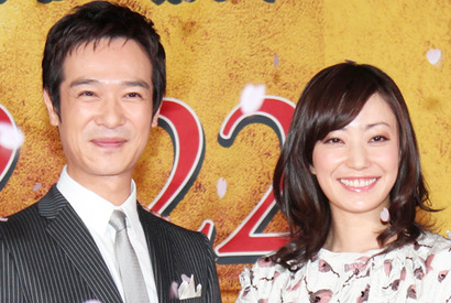 菅野美穂、第一子妊娠！ 夫・堺雅人「ひとりの父として精進していく」 画像