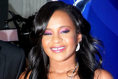 ホイットニー・ヒューストンの娘、昏睡状態が続く…「完全に無反応」 画像