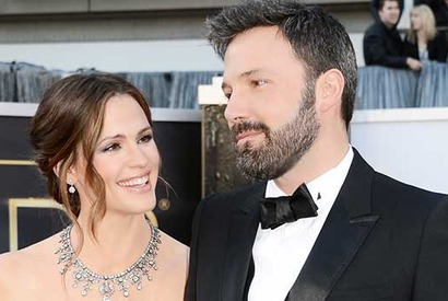 離婚を決めたベン・アフレック＆ジェニファー・ガーナー、結婚指輪を再び薬指に 画像