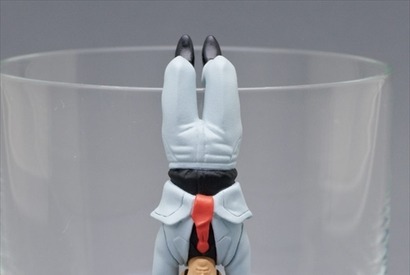 コップのフチから「ゴルゴ」が狙う!?「PUTITTOゴルゴ13」発売 画像