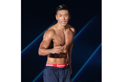 【GirlsAward2015 A/W】金子賢、マッチョメンズ引き連れランウェイ！ 画像