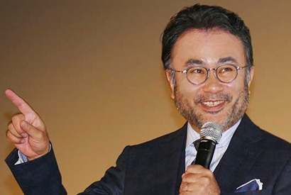 三谷幸喜監督、ヒゲ顔で舞台挨拶！16年大河「真田丸」の台本で大忙し 画像