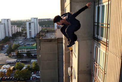 これぞ人間の極み——鬼才リュック・ベッソンが贈る究極アクションに乙女も胸キュン！ 画像