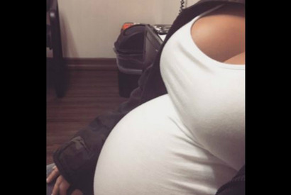 妊娠中のキム・カーダシアン・ウェスト、大きなお腹を披露 画像