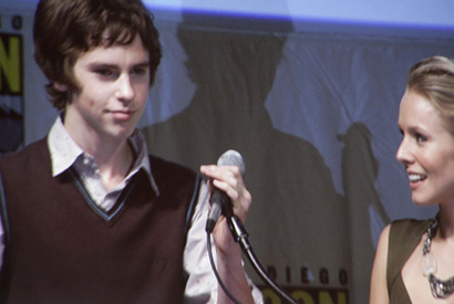 コミコン『ATOM』にもうすっかり大人なフレディ・ハイモア＆クリステン・ベル登場 画像