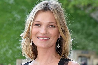 ケイト・モス、「デヴィッド・ボウイ」をテーマに自身の誕生日パーティーを開催 画像