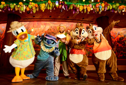 【海外ディズニー】ドナルドダックたちと楽しいひと時！キャラクター・ディナー新登場 画像
