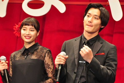 広瀬すず＆野村周平＆真剣佑、そろってPerfumeの主題歌に乗せてノリノリダンス！ 画像