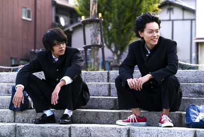 池松壮亮＆菅田将暉、言いたいのに言えない…『セトウツミ』特報2弾「タイミング」公開！ 画像