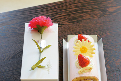 感謝の伝え方いろいろ！　お花やスイーツや記念写真で母の日をお祝い 画像