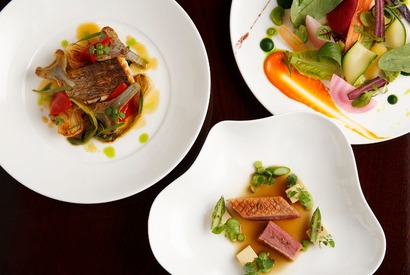 ルノワール展にインスピレーションを得たディナー＆ケーキ！「ザ・リッツ・カールトン東京」 画像