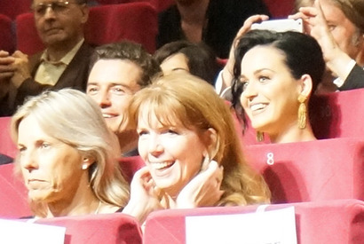 オーランド・ブルーム＆ケイティ・ペリー、カンヌで熱愛ぶりをみせる 画像