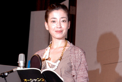 新米ママ・宮沢りえ、海から母の慈愛を吸収？　海老蔵については「幸せそうで何より」 画像