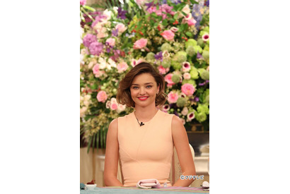 ミランダ・カーがビストロに！布袋寅泰とヒット曲のコラボ！「SMAP×SMAP」 画像