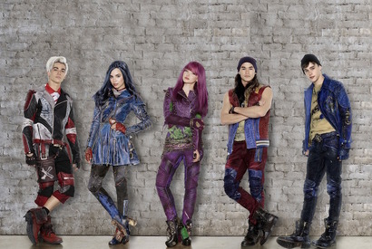 『美女と野獣』のひとり息子がヴィランズルックに!? 「ディセンダント2」最新画像到着 画像