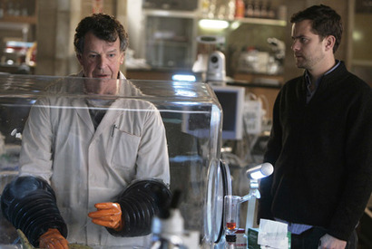 シネマカフェ的海外ドラマvol.140　アンジー親子よりも複雑？　な天才親子 画像