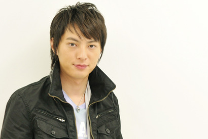 【文豪を演る】インタビューvol.3 塚本高史 as 芥川龍之介 天才肌の軽妙な“魔術” 画像