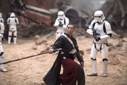 【特別映像】まるで座頭市!? フォースを信じる盲目の戦士をドニー・イェンが熱演『ローグ・ワン』 画像