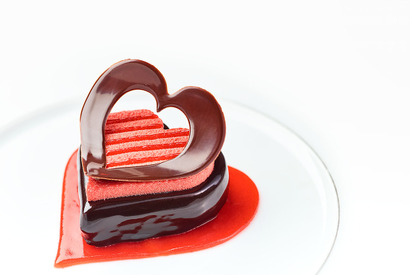 3日間限定！「ベージュ アラン・デュカス 東京」バレンタインだけの特別デザートつきコース 画像